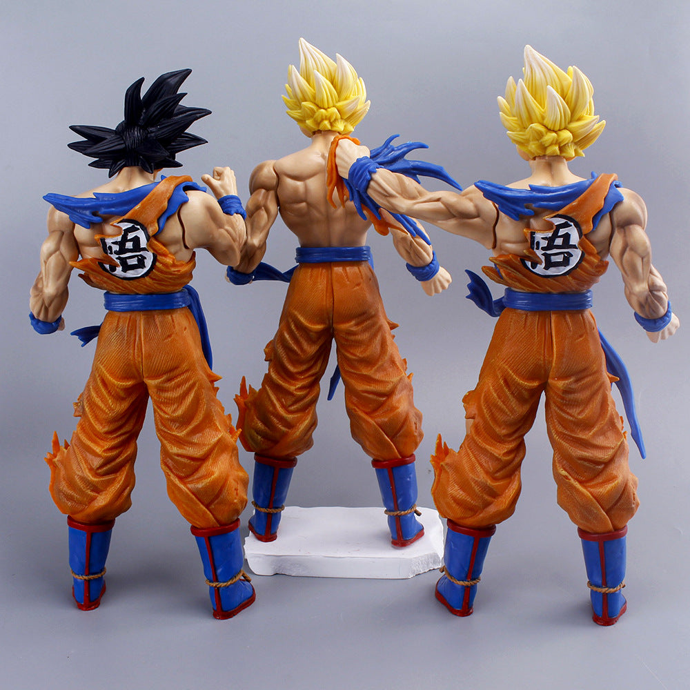 Dragon Ball - 33cm Super Saiyan Goku Figurine